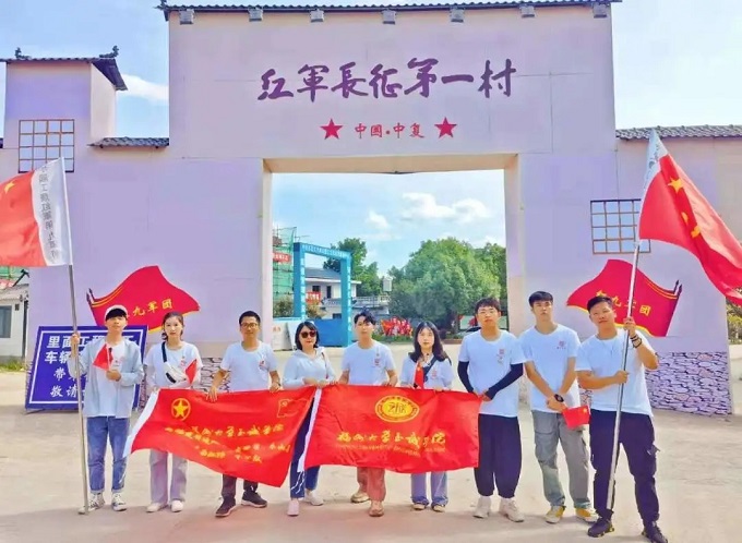 640.webp (8).jpg 640.webp (8).jpg